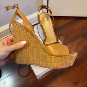 Aldo Wedges Size 7